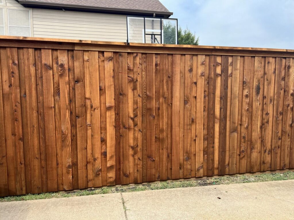 Wood fence Mansfield, TX